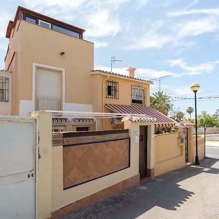 Appartamento Cozy Loft Near The Beach Torremolinos Esterno foto